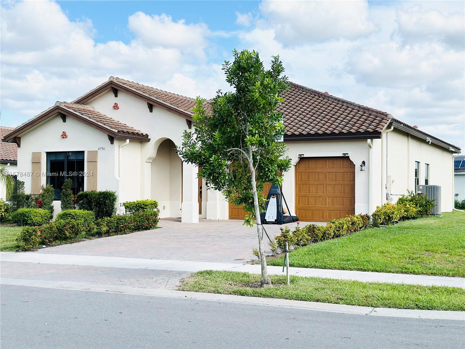 4796 Rosetta Ter Property Photo 1