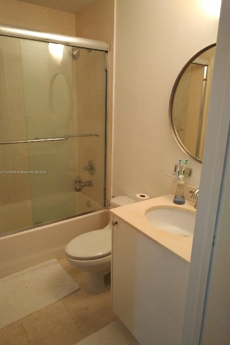 60 Sw 13th St 2805 Property Photo 14