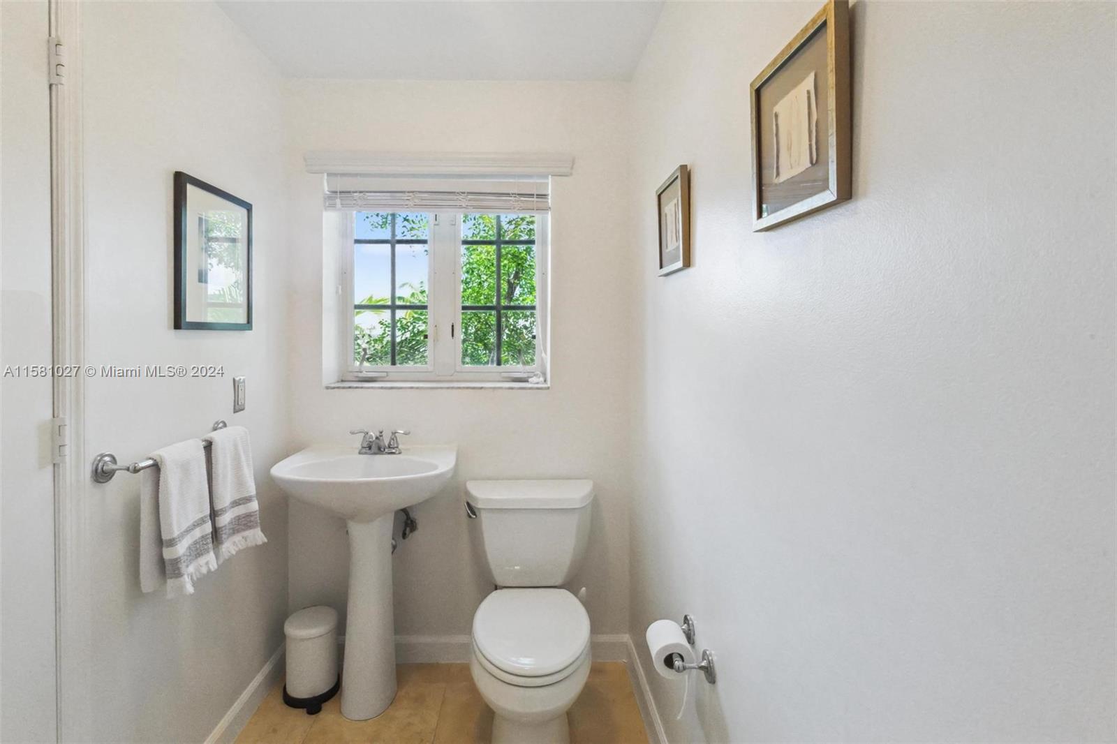 300 Euclid Ave 206 Property Photo 10