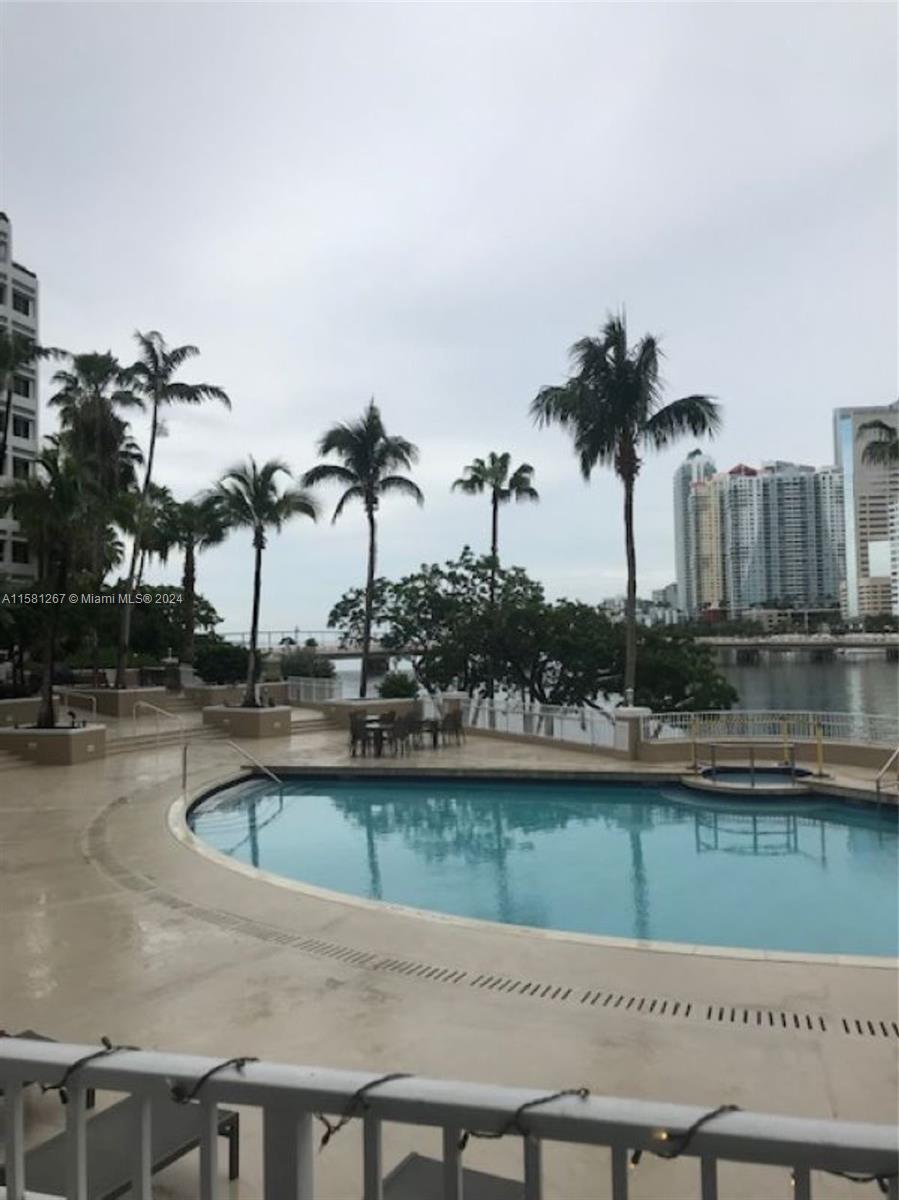 701 Brickell Key Blvd 202 Property Photo 11