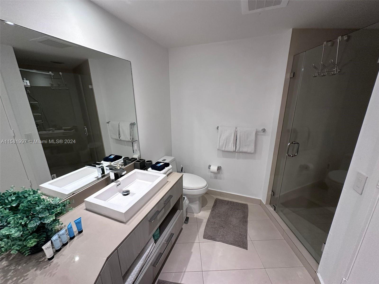 4111 S Ocean Dr 2602 Property Photo 17