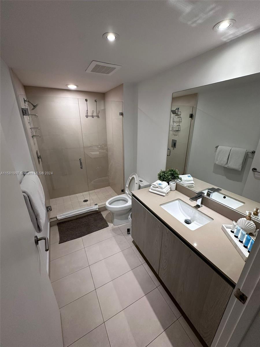 4111 S Ocean Dr 2602 Property Photo 21