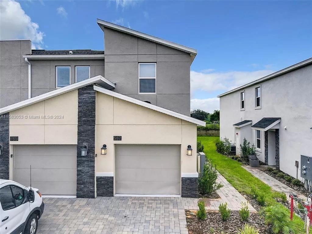 587 Ocean Course Ave 1602 Property Photo 1