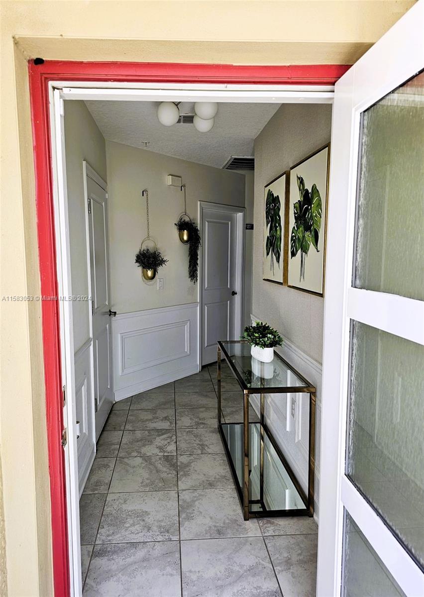 587 Ocean Course Ave 1602 Property Photo 3