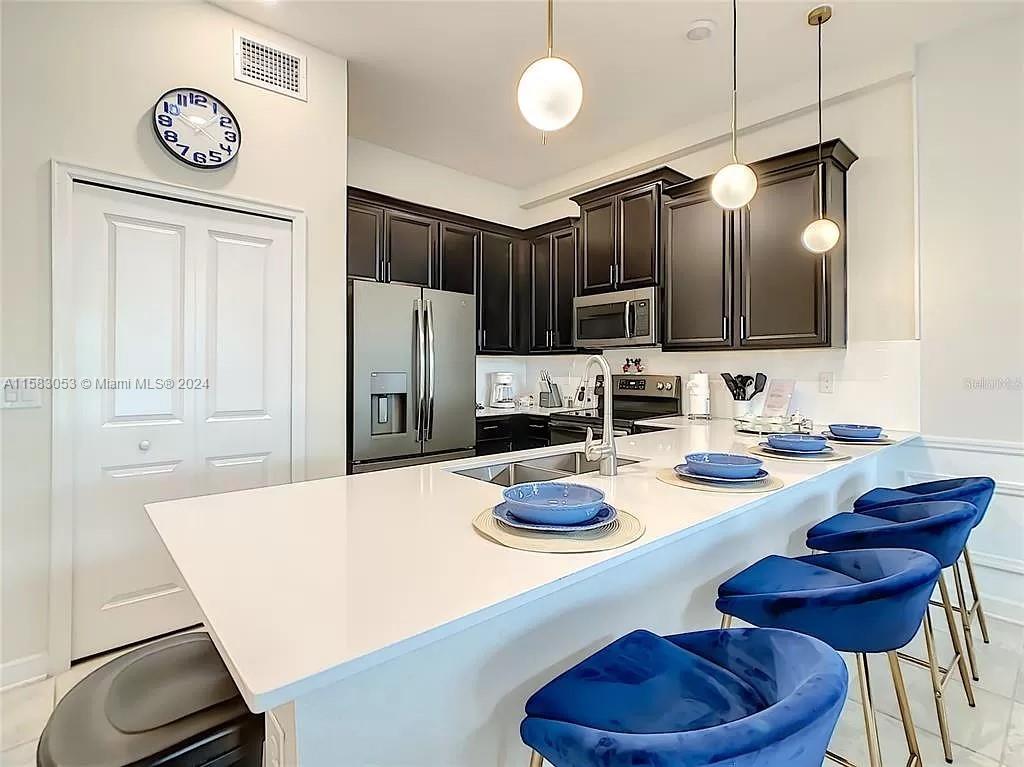 587 Ocean Course Ave 1602 Property Photo 5