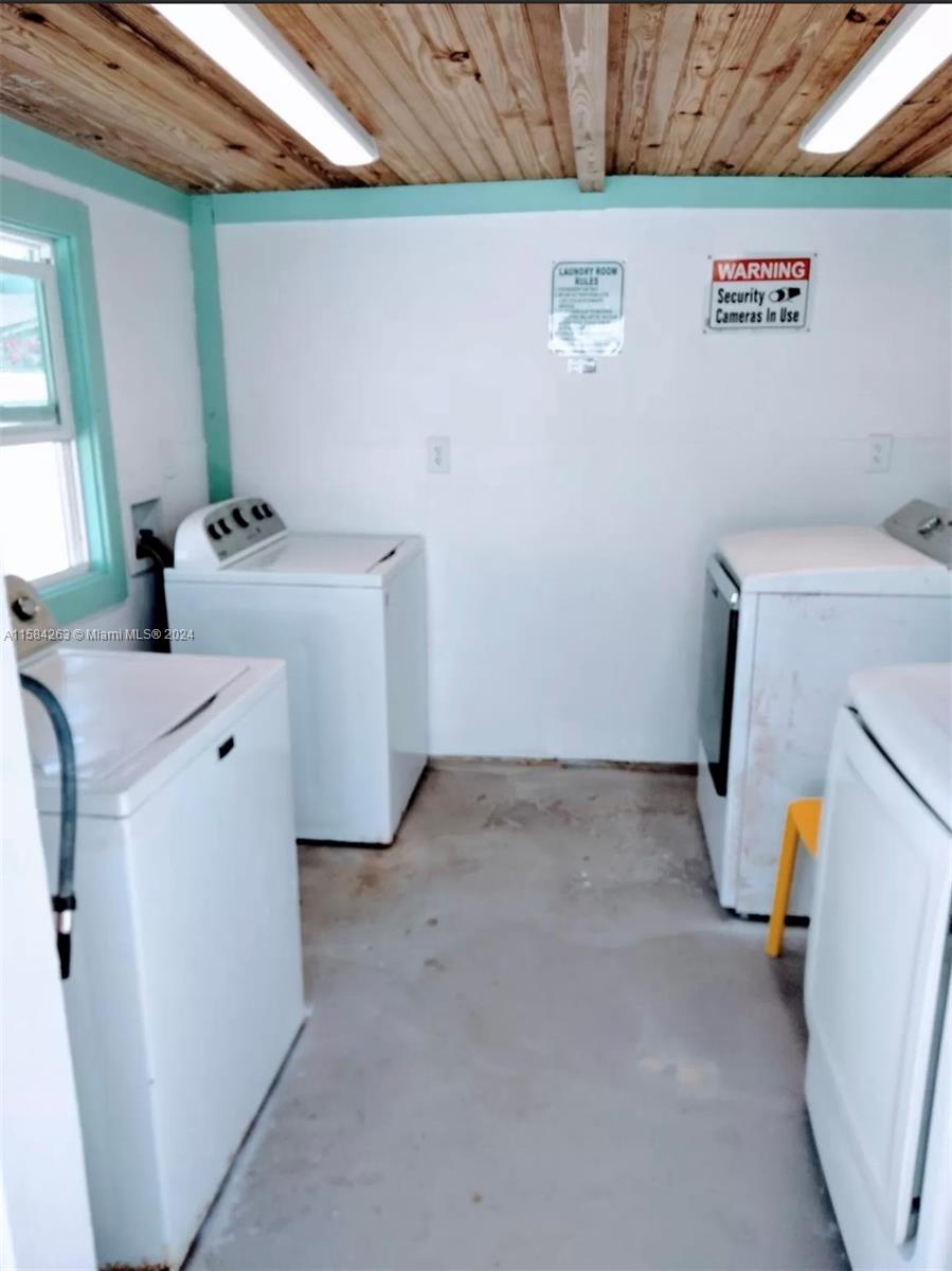 504 Armada Rd S 202 Property Photo 10