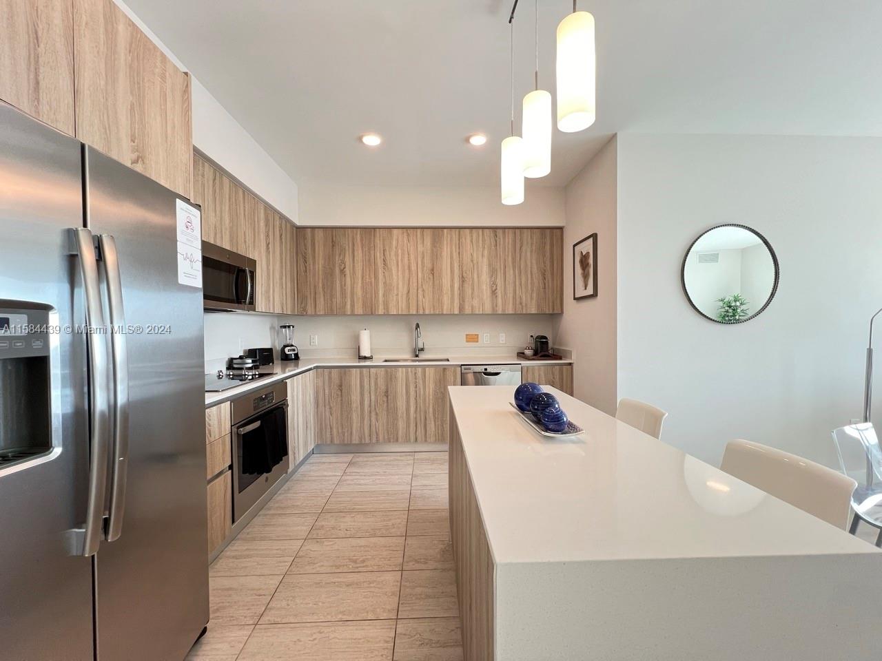 3900 Biscayne Blvd N-1005 Property Photo 3