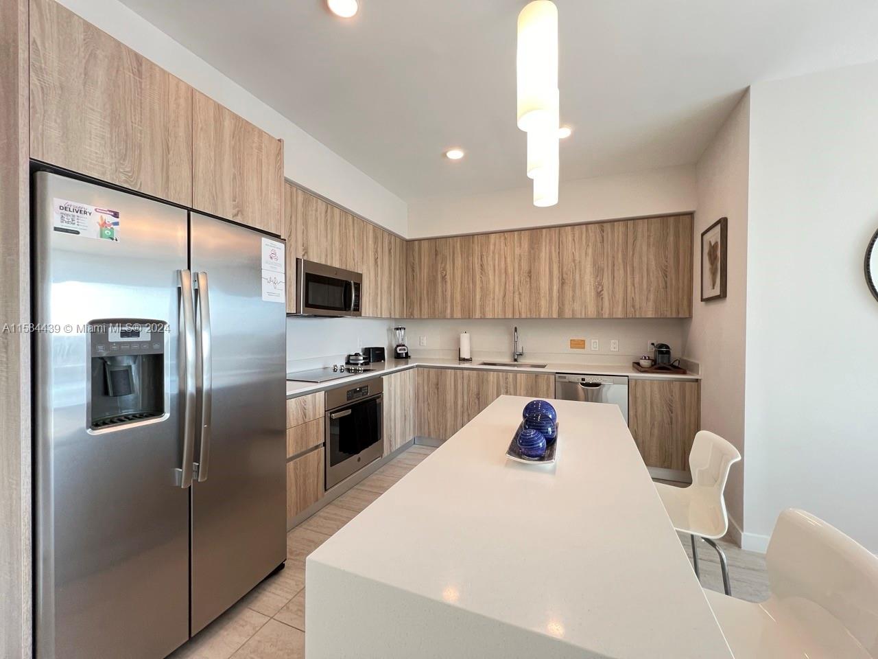 3900 Biscayne Blvd N-1005 Property Photo 4