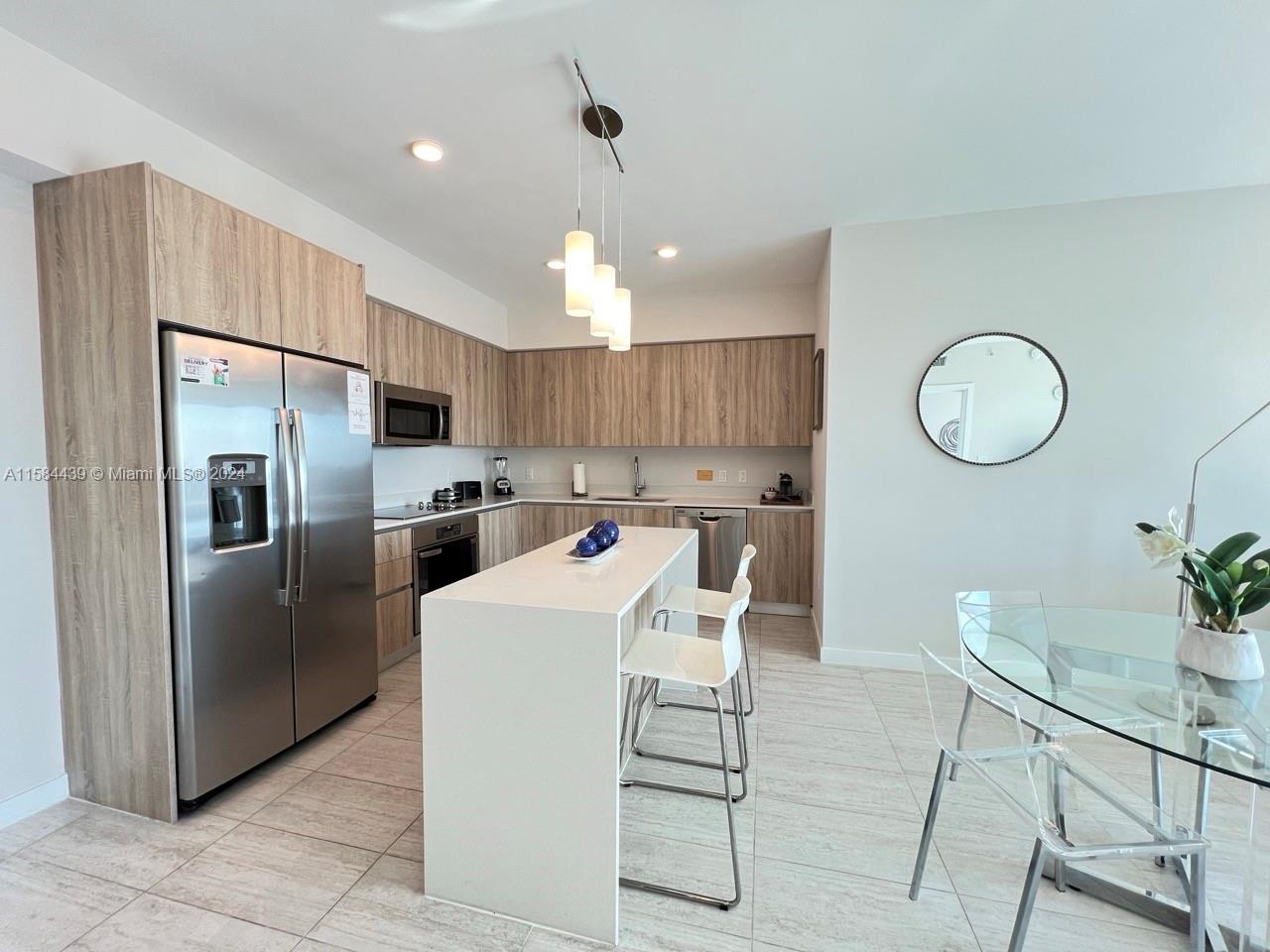 3900 Biscayne Blvd N-1005 Property Photo 5