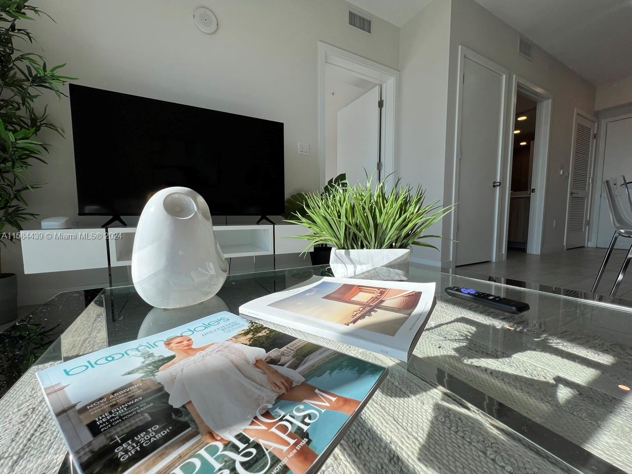 3900 Biscayne Blvd N-1005 Property Photo 14