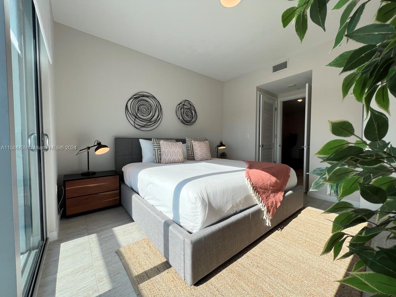 3900 Biscayne Blvd N-1005 Property Photo 17