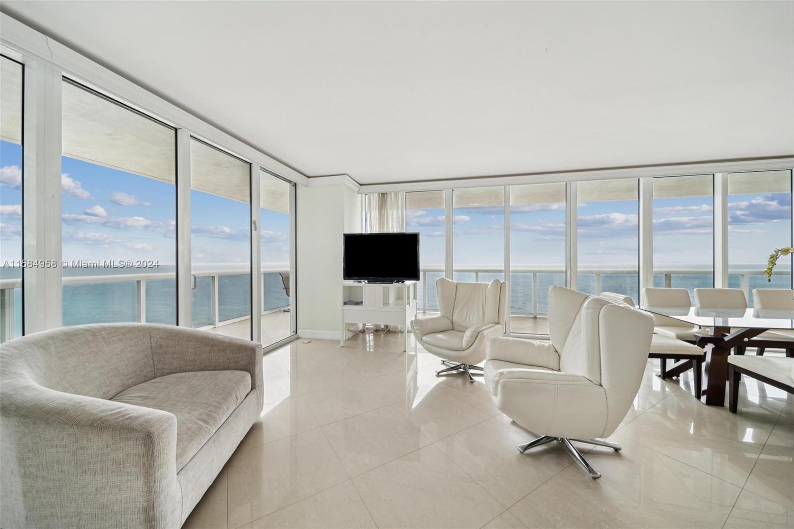 1830 S Ocean Dr 1701 Property Photo 5