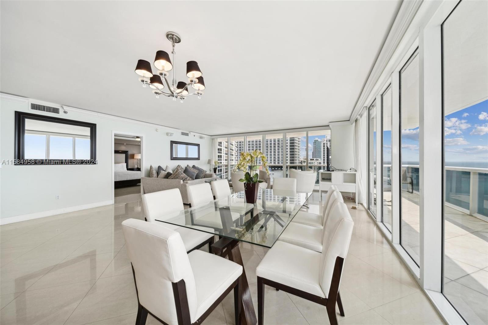 1830 S Ocean Dr 1701 Property Photo 11