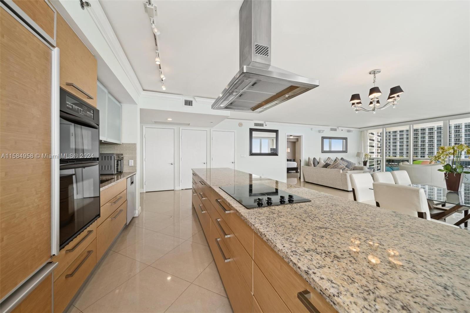 1830 S Ocean Dr 1701 Property Photo 21