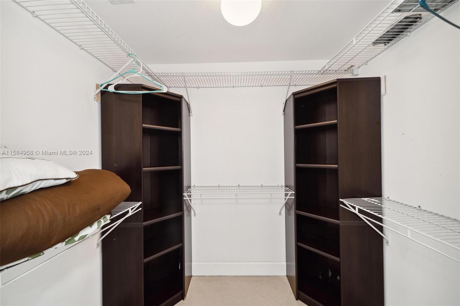 1830 S Ocean Dr 1701 Property Photo 26
