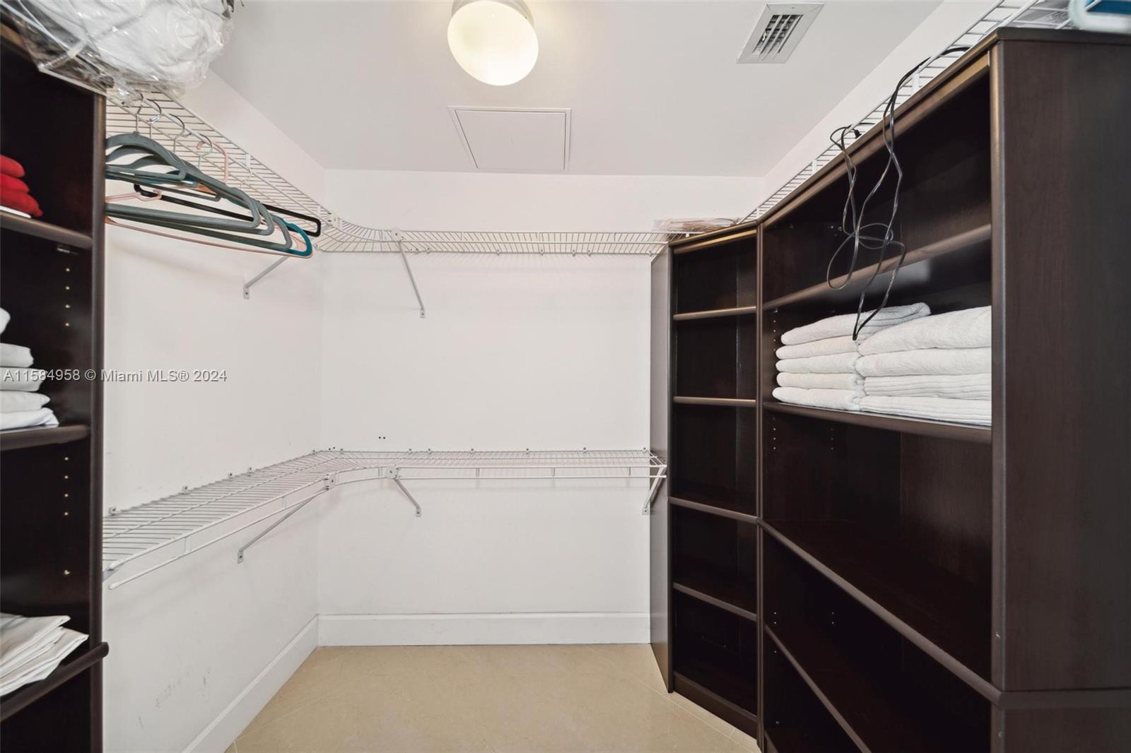 1830 S Ocean Dr 1701 Property Photo 27