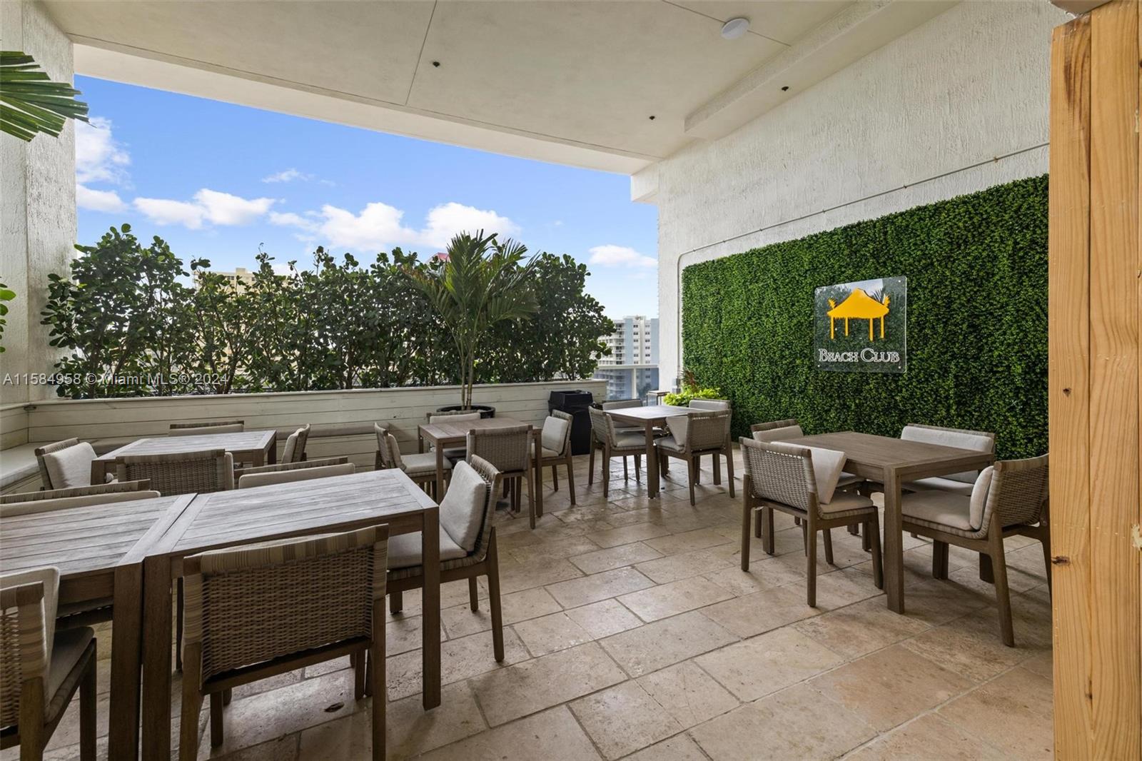 1830 S Ocean Dr 1701 Property Photo 62