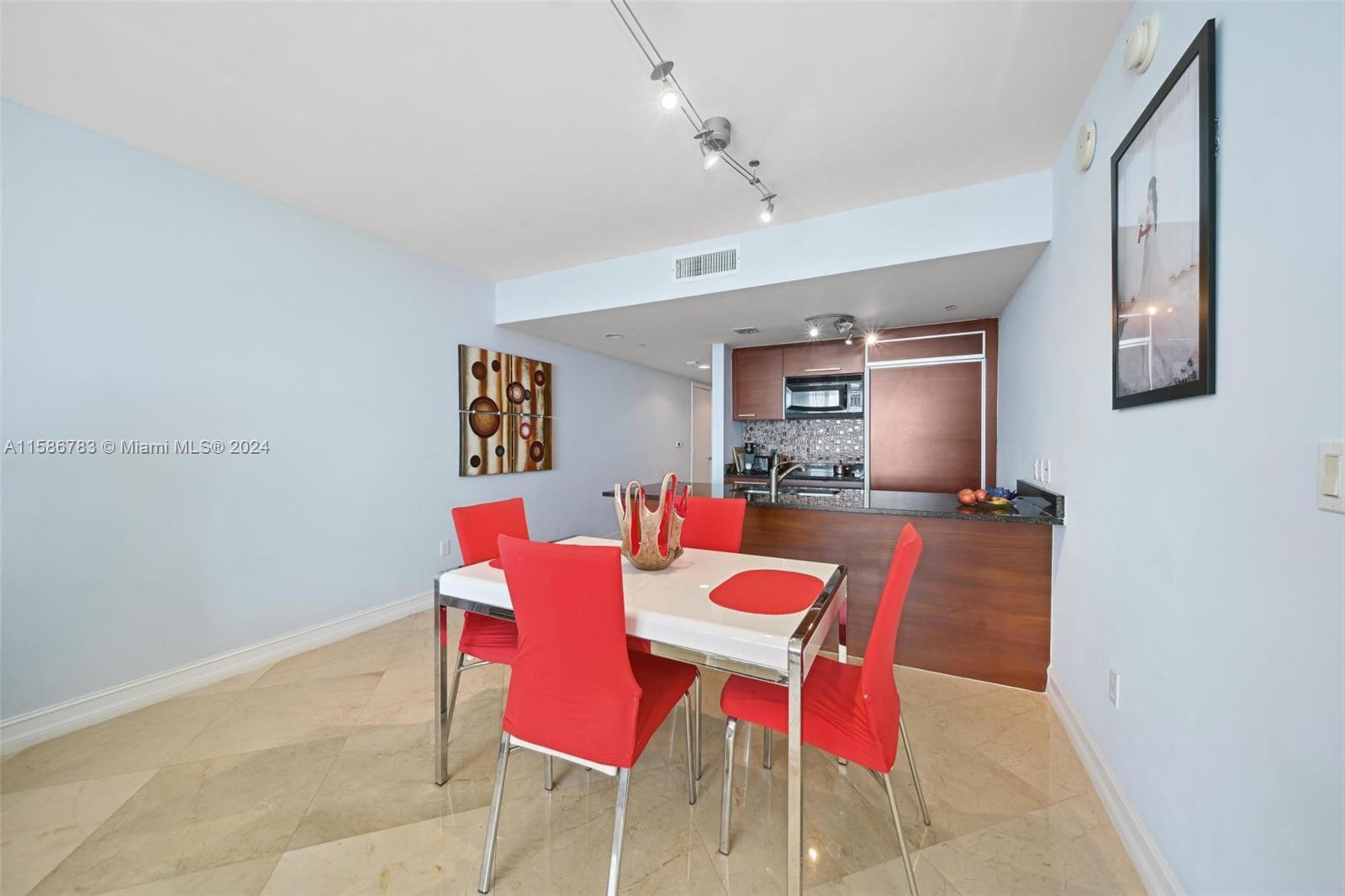 1800 S Ocean Dr 3206 Property Photo 8
