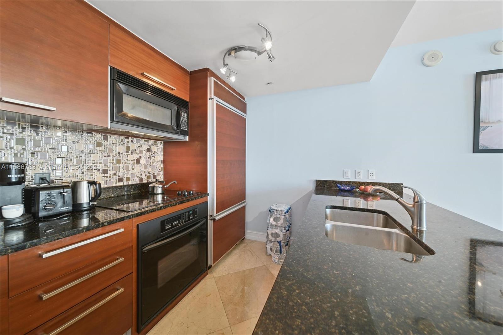 1800 S Ocean Dr 3206 Property Photo 10