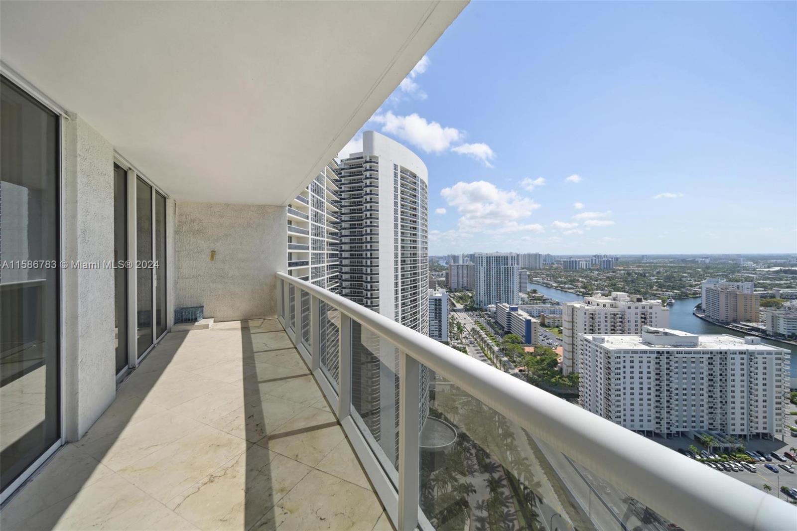 1800 S Ocean Dr 3206 Property Photo 19