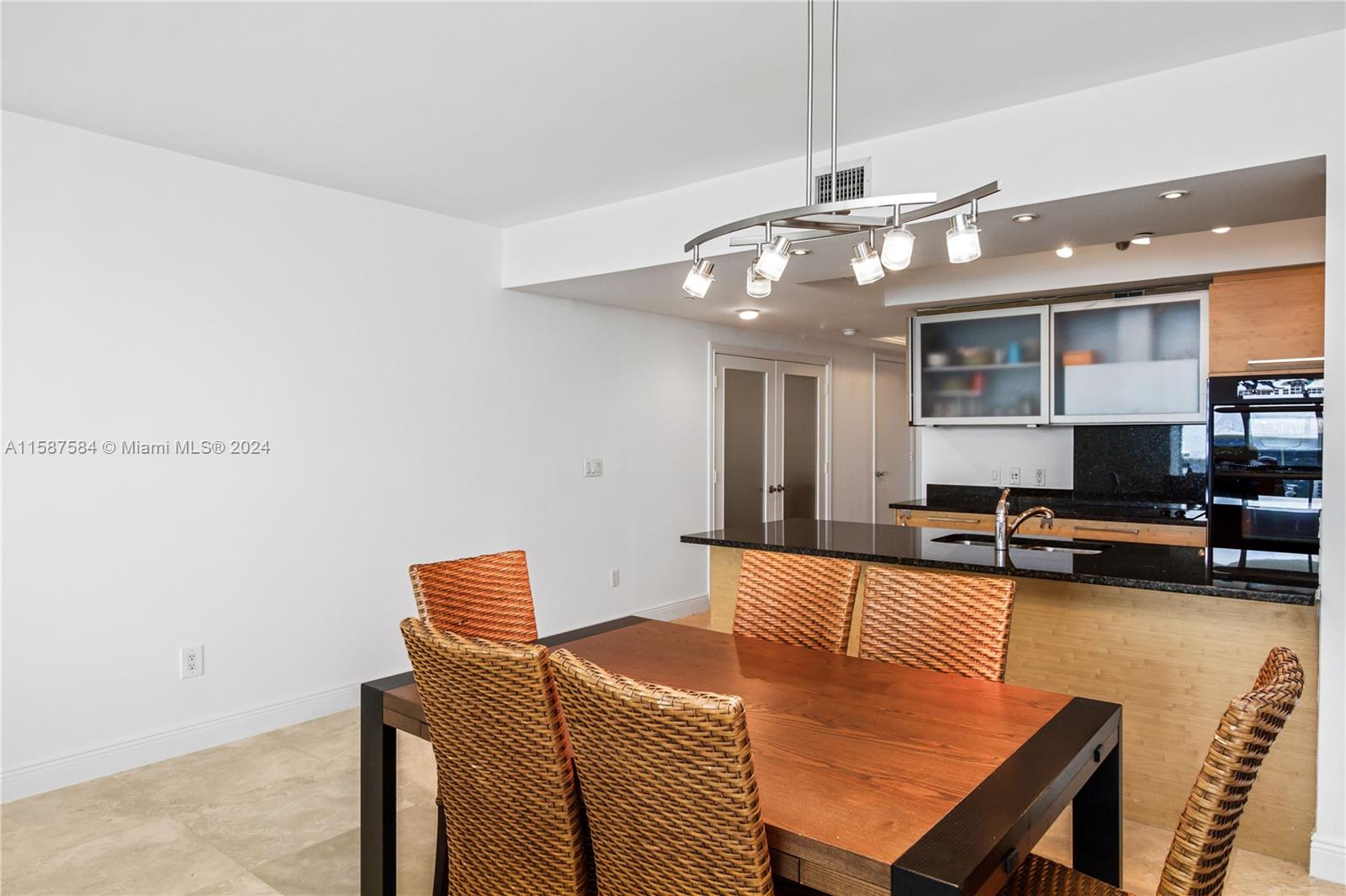 1830 S Ocean Dr 4204 Property Photo 8