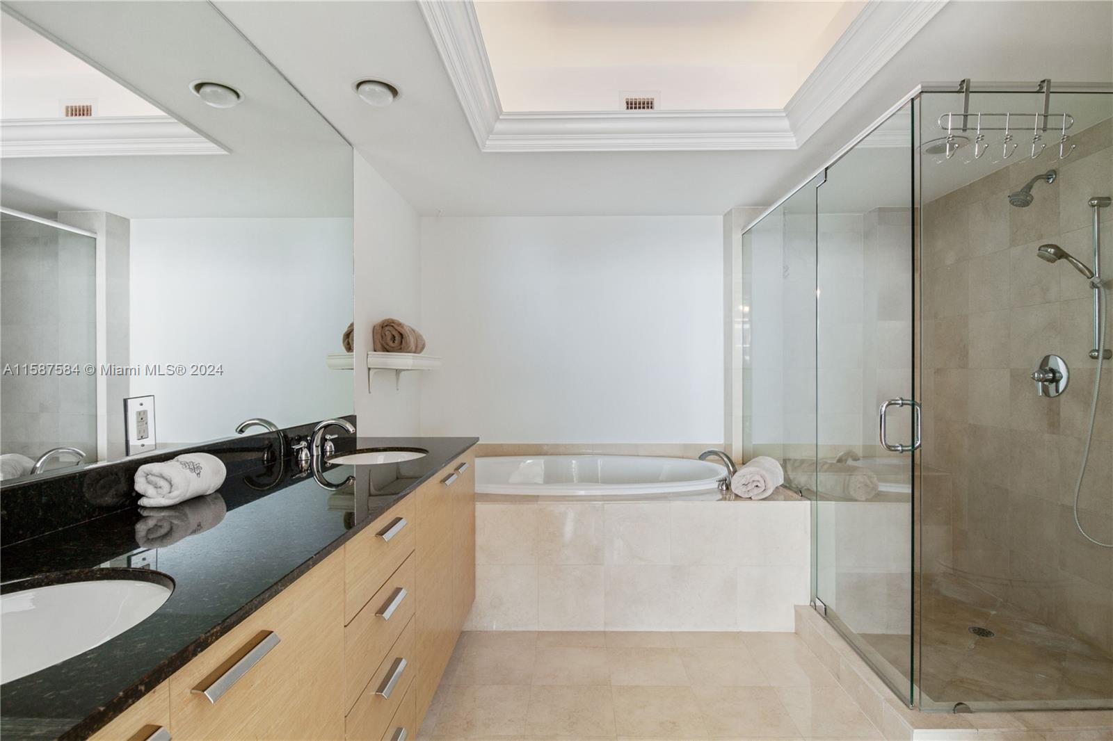 1830 S Ocean Dr 4204 Property Photo 17