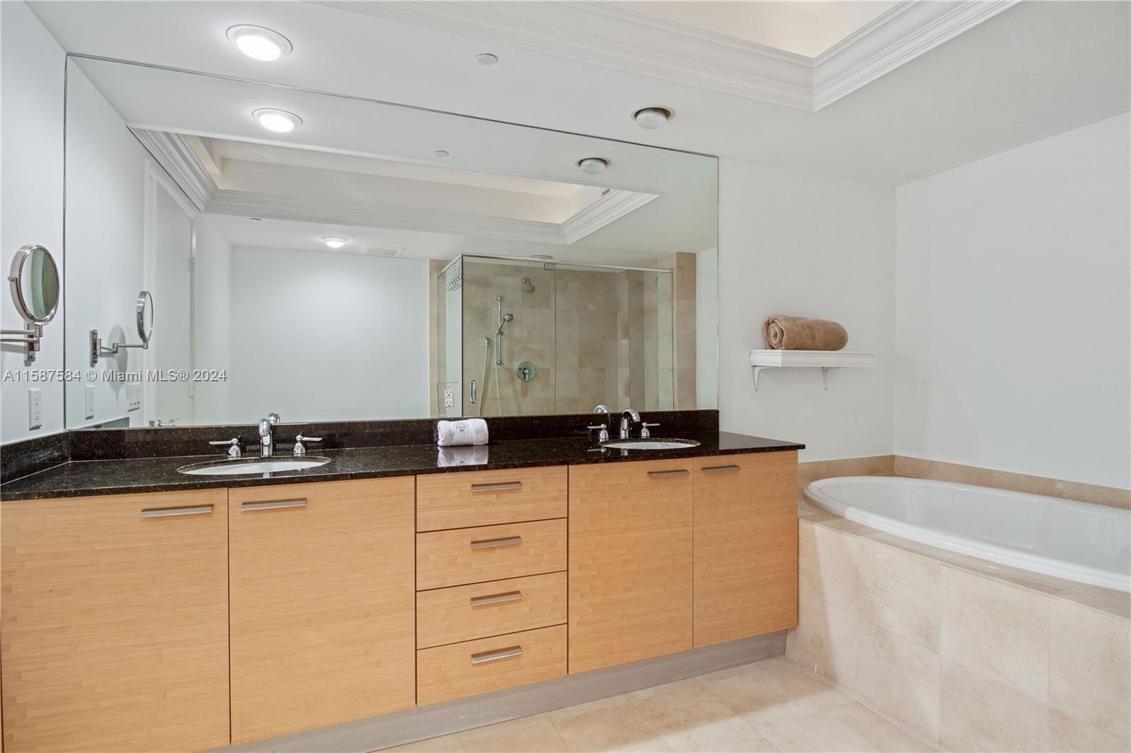 1830 S Ocean Dr 4204 Property Photo 18