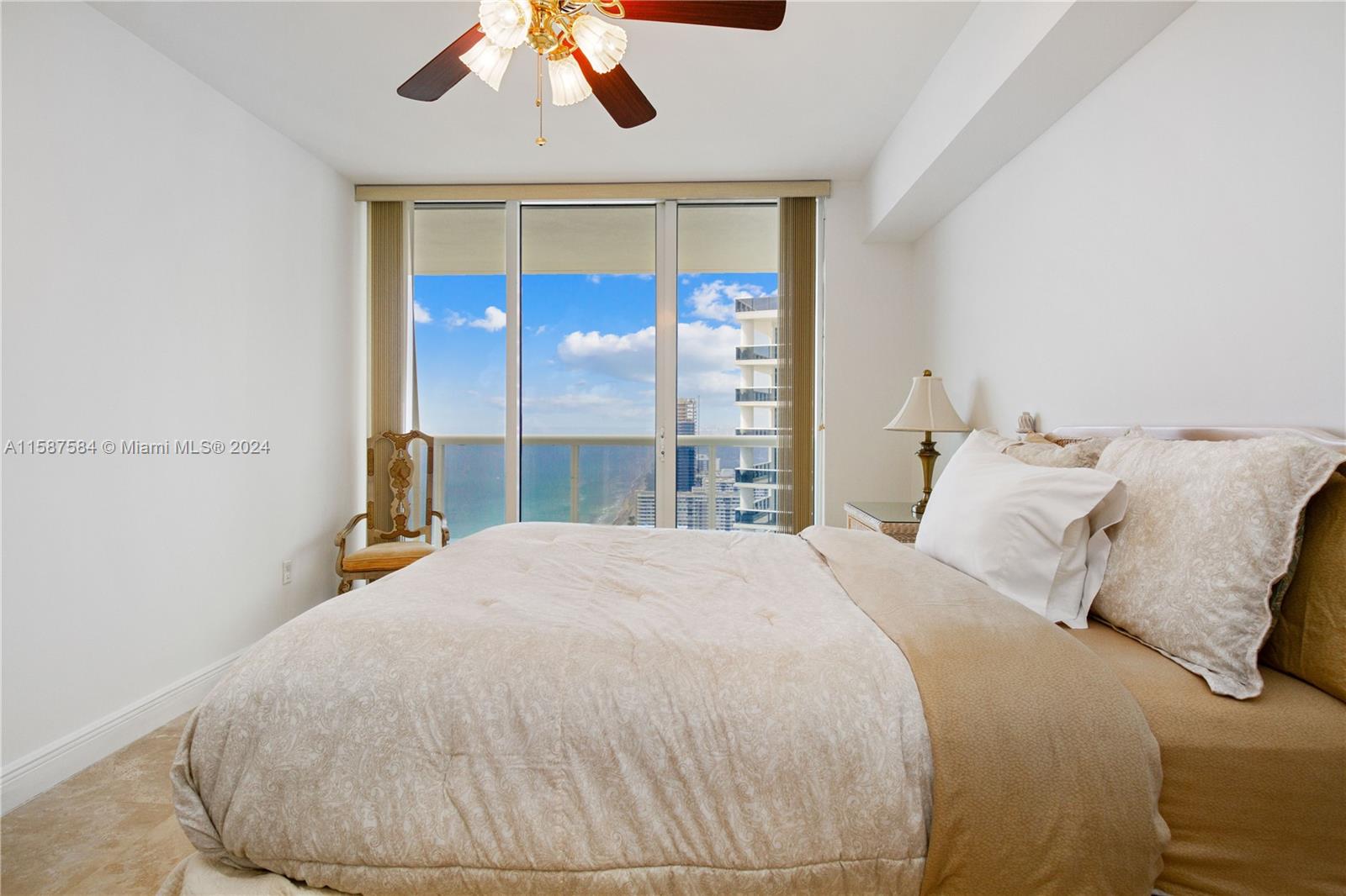 1830 S Ocean Dr 4204 Property Photo 19