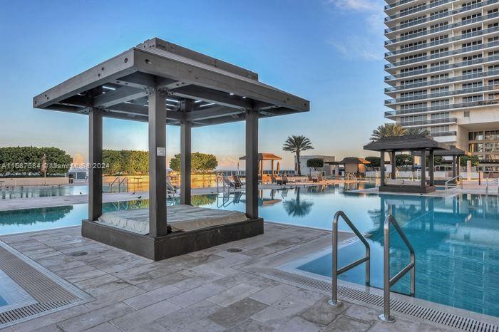 1830 S Ocean Dr 4204 Property Photo 34