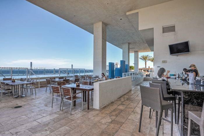 1830 S Ocean Dr 4204 Property Photo 38