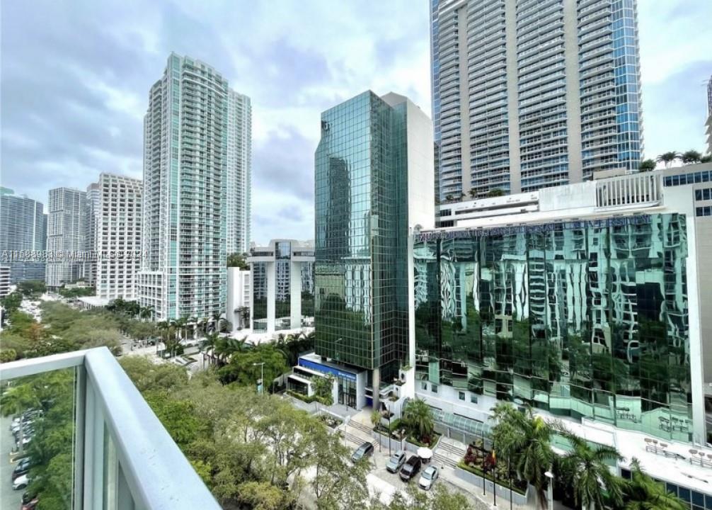 1060 Brickell Ave 1203 Property Photo 4