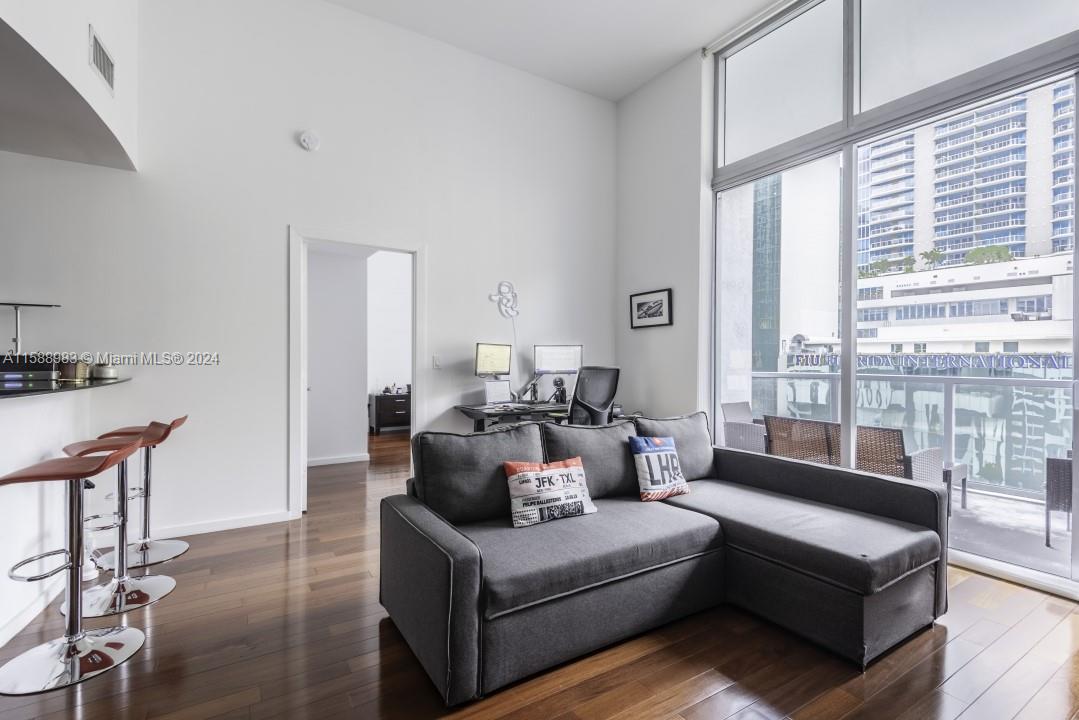 1060 Brickell Ave 1203 Property Photo 13