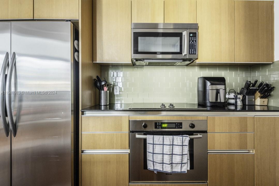 1060 Brickell Ave 1203 Property Photo 15