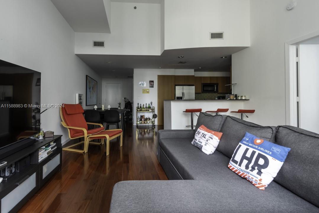 1060 Brickell Ave 1203 Property Photo 16