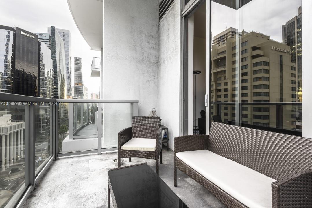 1060 Brickell Ave 1203 Property Photo 18