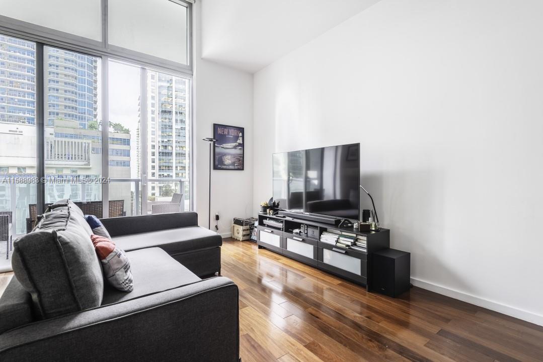 1060 Brickell Ave 1203 Property Photo 19