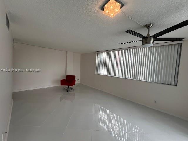 3113 S Ocean Dr 410 Property Photo 5