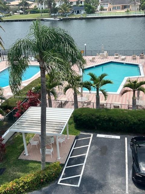 3113 S Ocean Dr 410 Property Photo 11