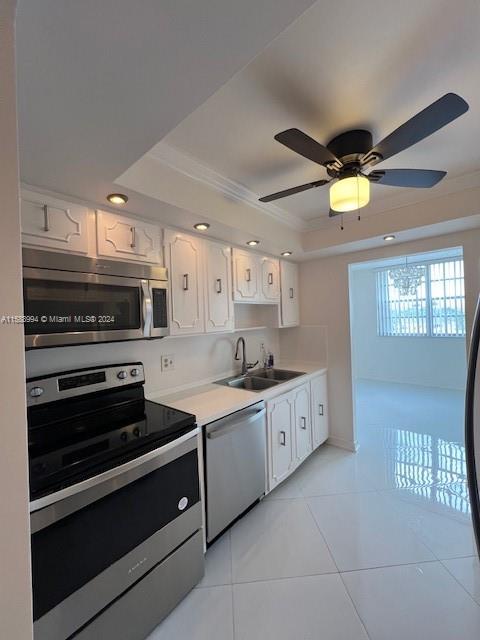 3113 S Ocean Dr 410 Property Photo 12