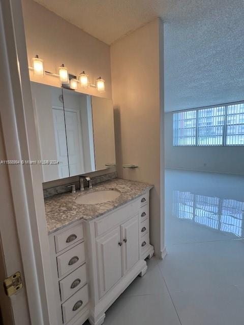 3113 S Ocean Dr 410 Property Photo 19