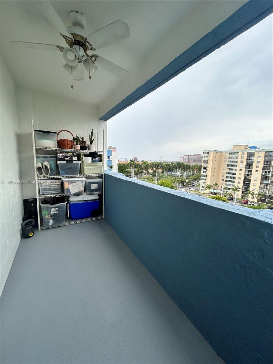5050 Nw 7th St Ph1 Property Photo 11