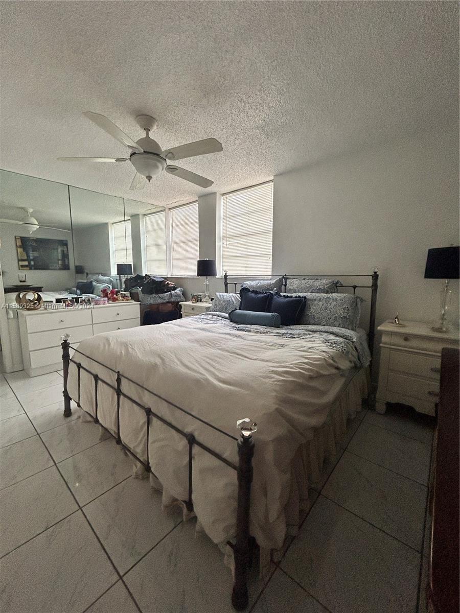 5050 Nw 7th St Ph1 Property Photo 27