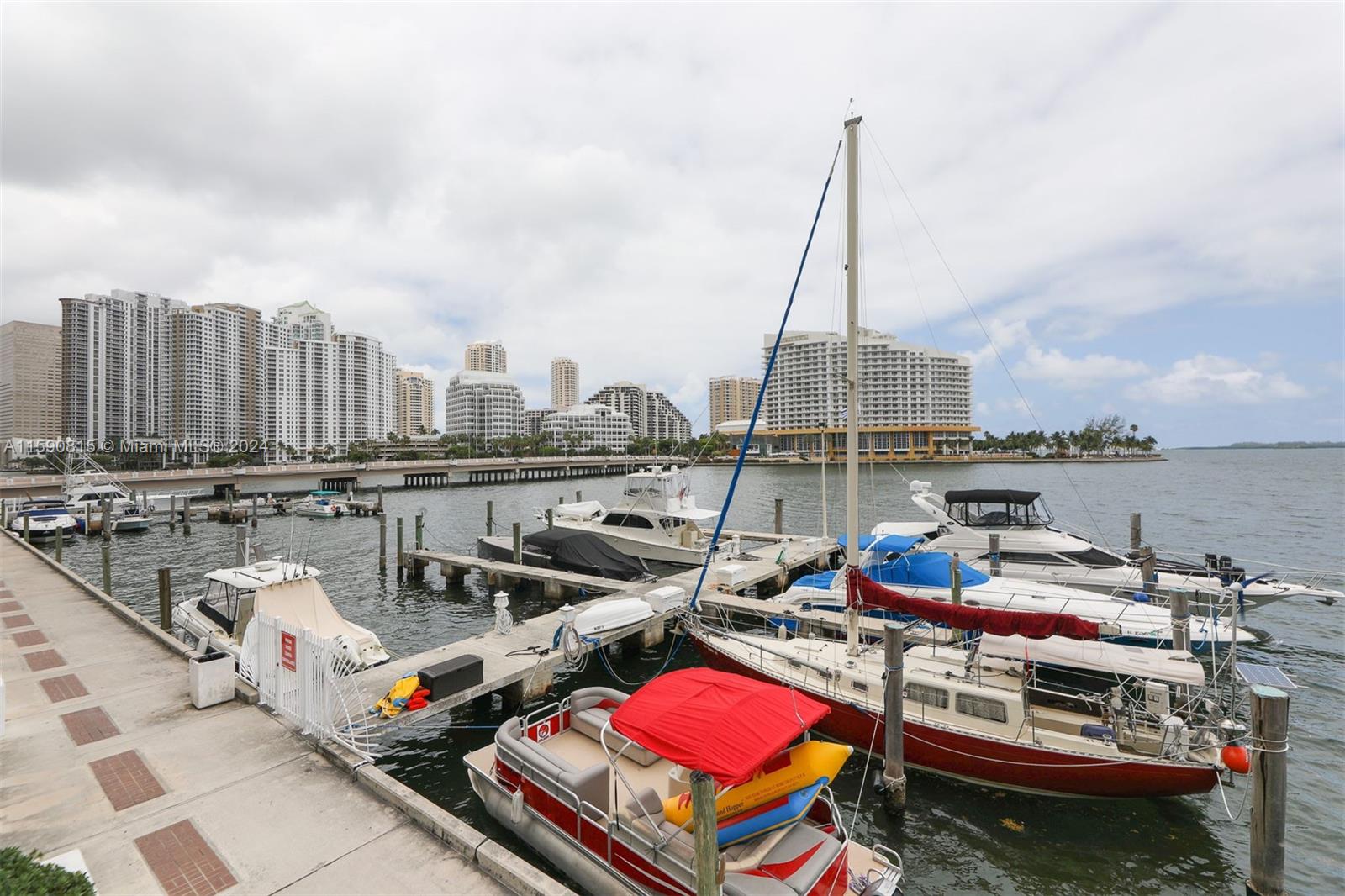 825 Brickell Bay Dr 246- 2 Property Photo 22