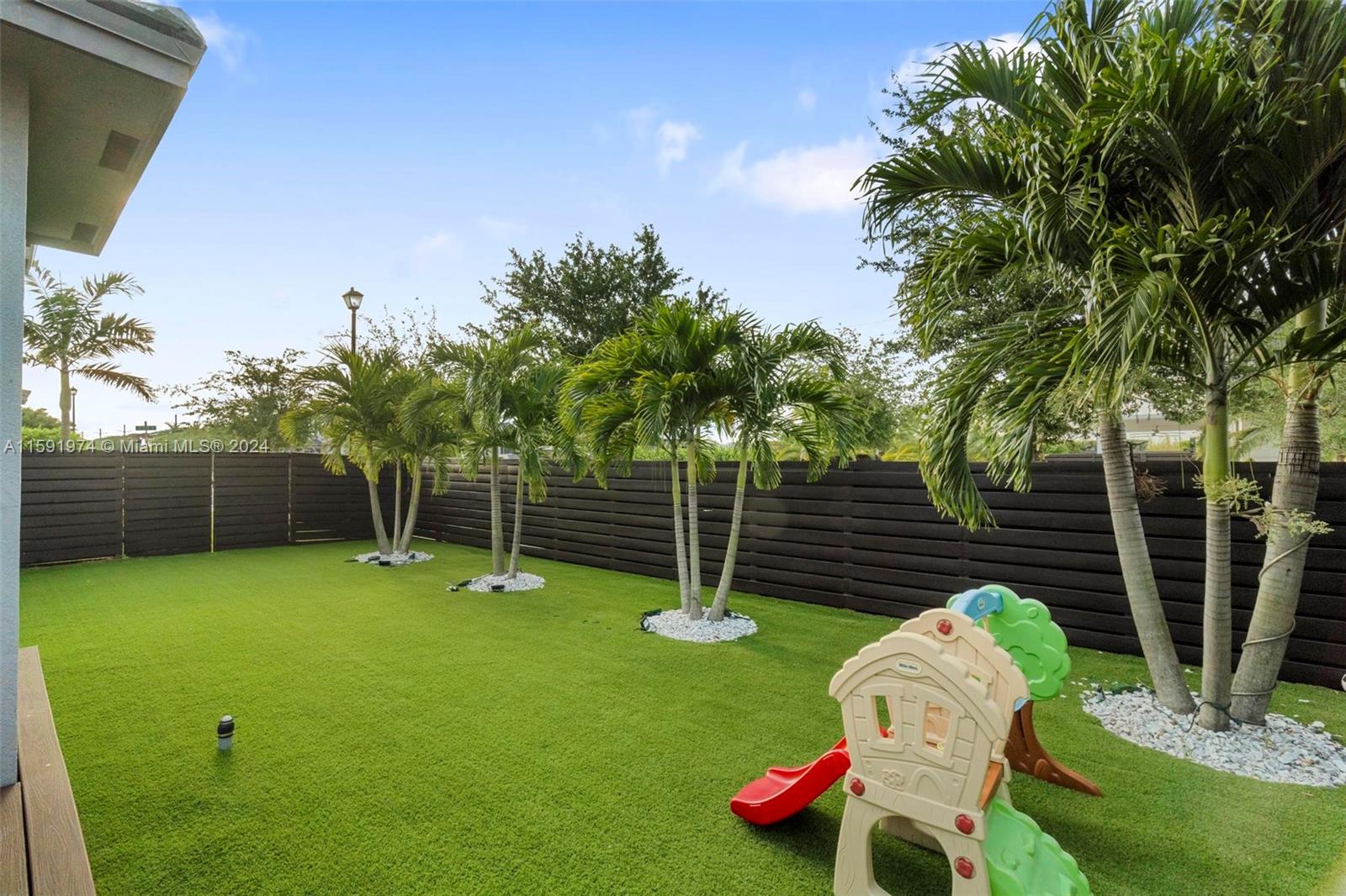 13631 Sw 159th Ave Property Photo 47