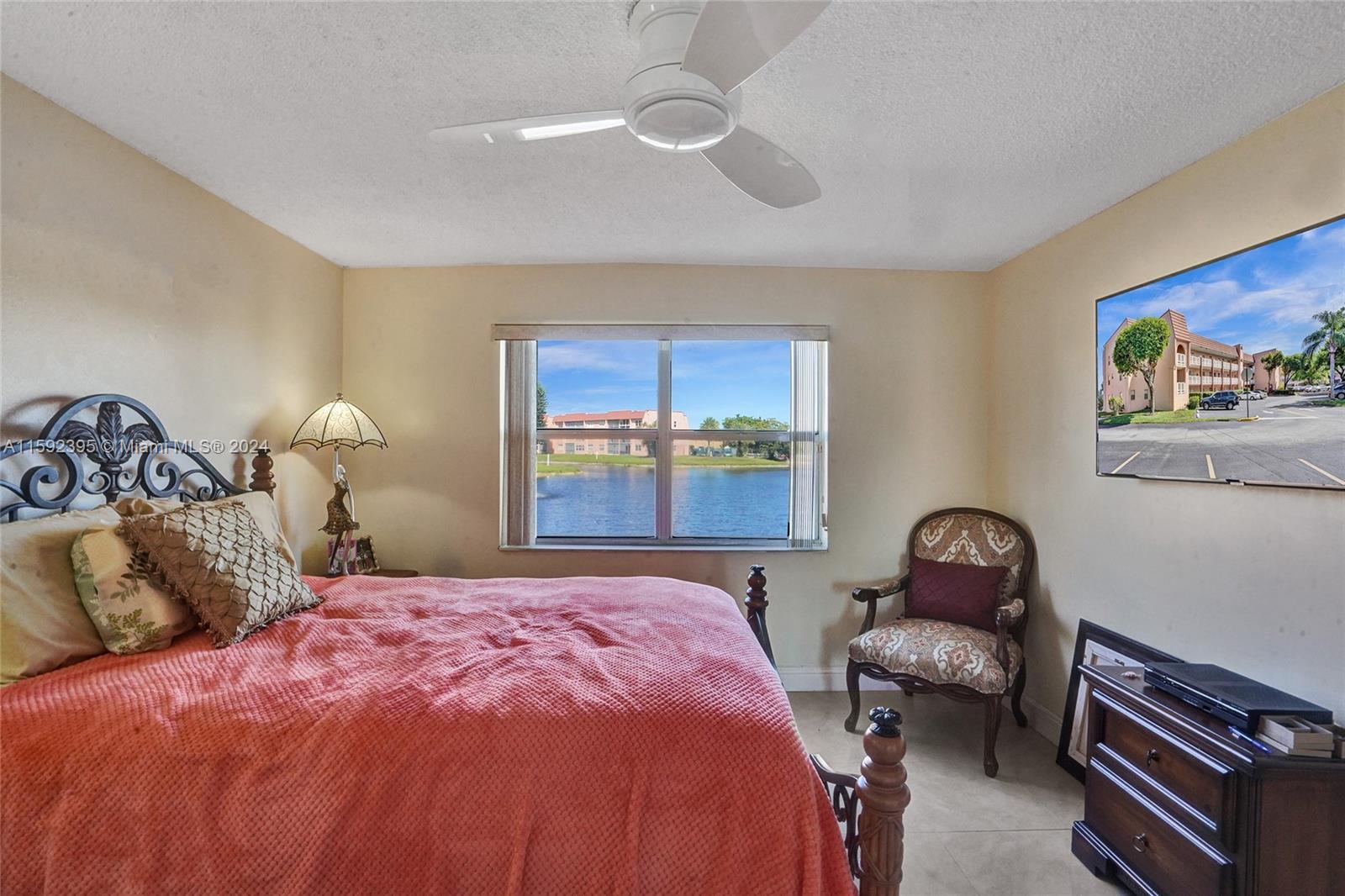 9440 Sunrise Lakes Blvd 111 Property Photo 17