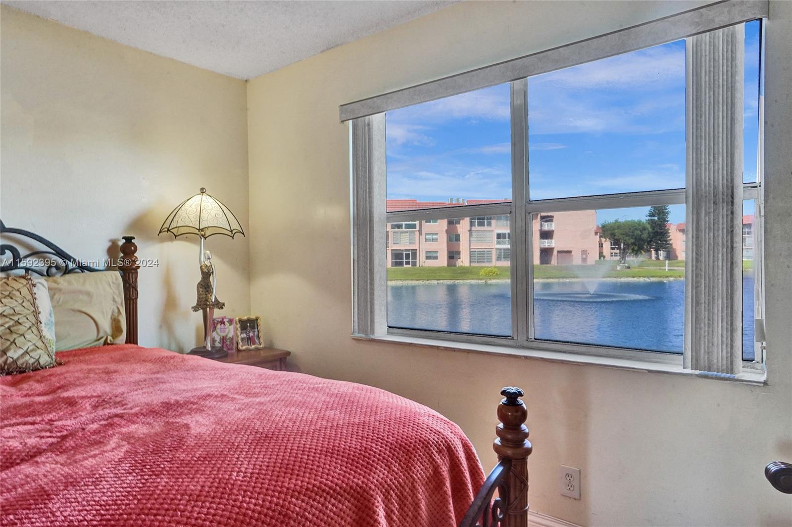 9440 Sunrise Lakes Blvd 111 Property Photo 18