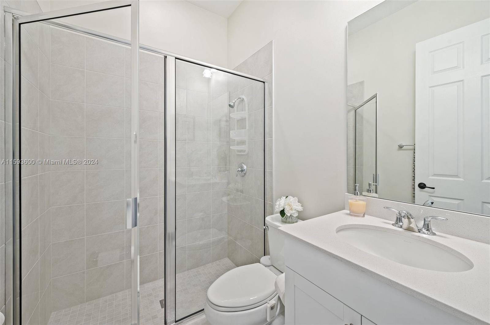 4939 Iron Horse Way Property Photo 23