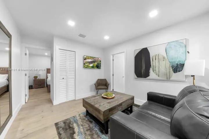 4290 Sw 9th St 2 Property Photo 3