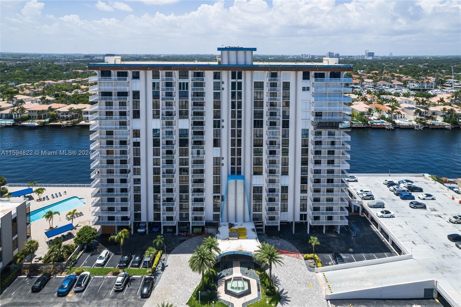1500 S Ocean Dr 12h Property Photo 3