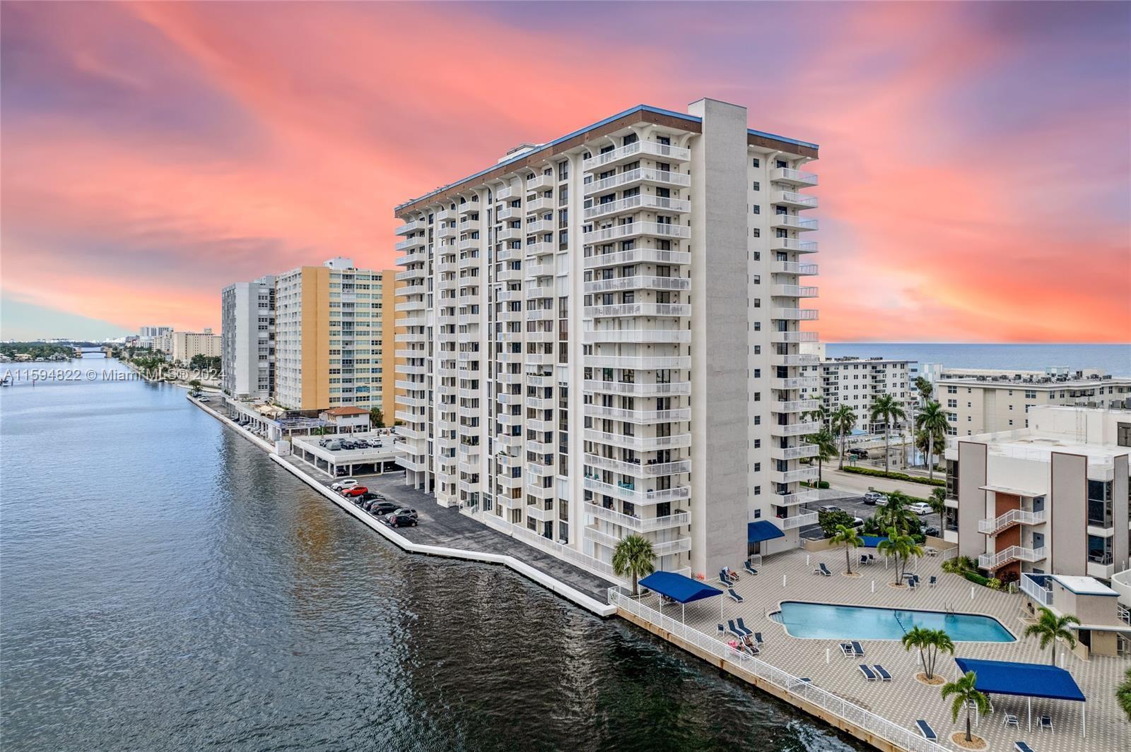 1500 S Ocean Dr 12h Property Photo 5
